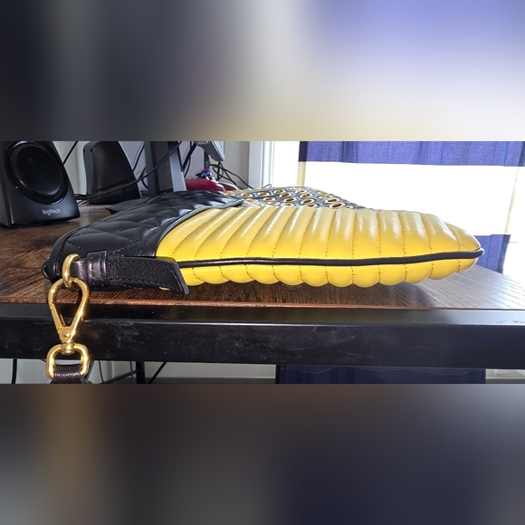 Miu Miu Nappa Biker Vele Pochette - Picture 9 of 17